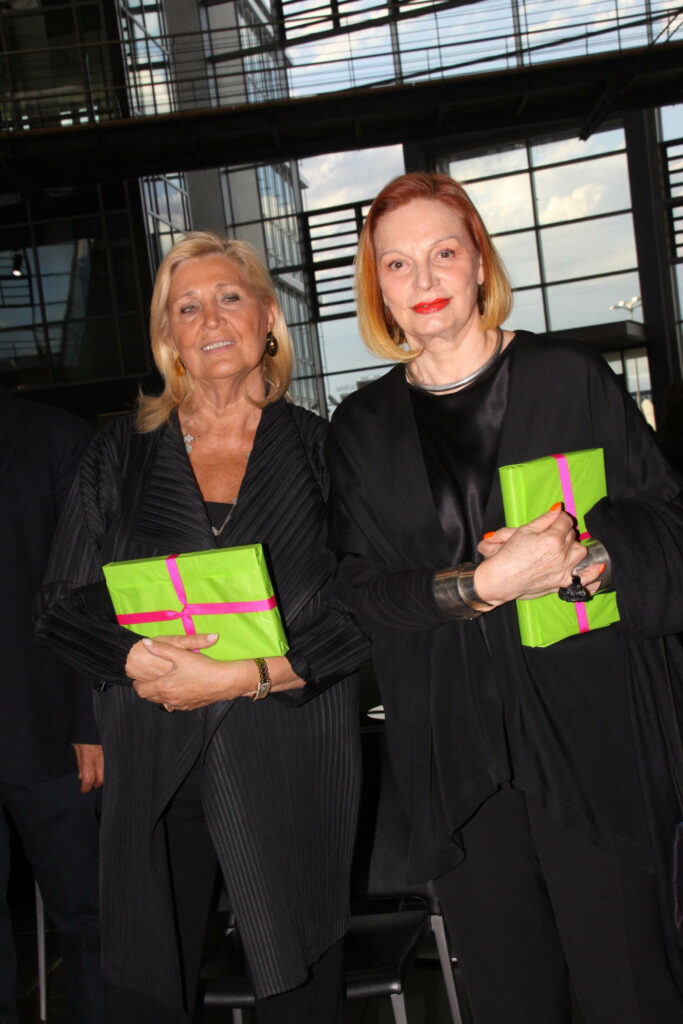 Giovina Moretti, Donatella Girombelli