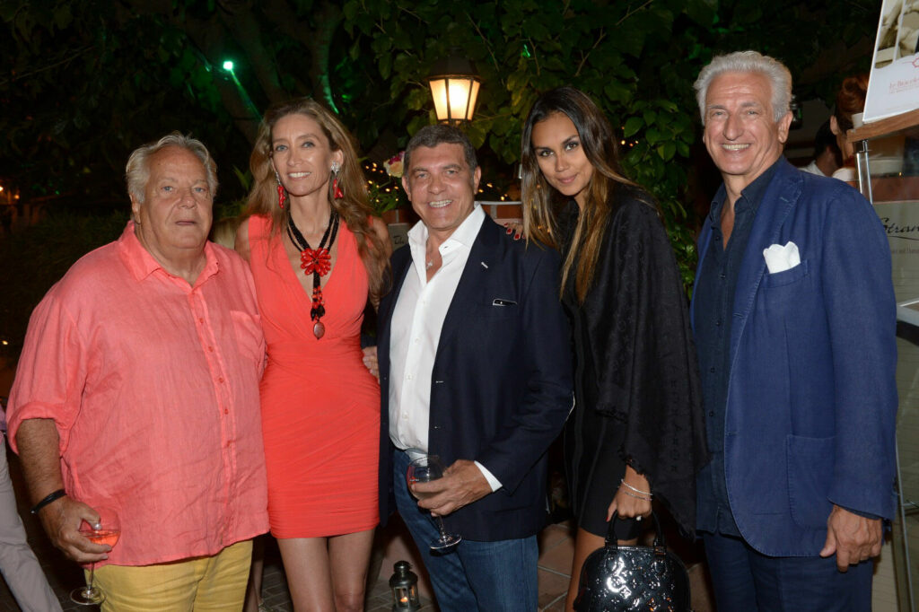 Massimo Gargia, Laura Morino Teso, Giovanni Cottone, Dani Samvis, Adriano Teso