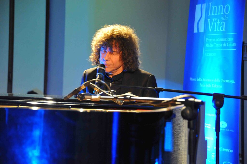 Riccardo Cocciante.