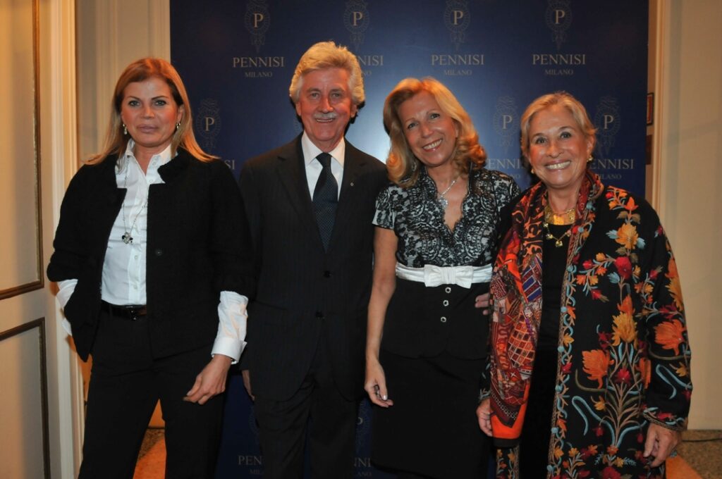 Gabriella Golia e Guido e Paola Pennisi con Carla Tolomeo