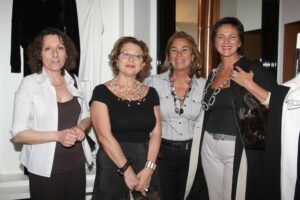 Luisa Cazzaro con amiche di AIDDA