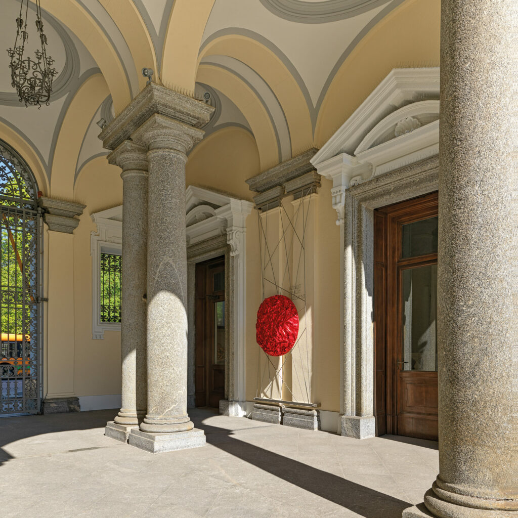 Installation view Entropia Cosmica. Tiziana Lorenzelli, a cura di Vera Canevazzi e Margherita Strada, foto Matteo Piazza