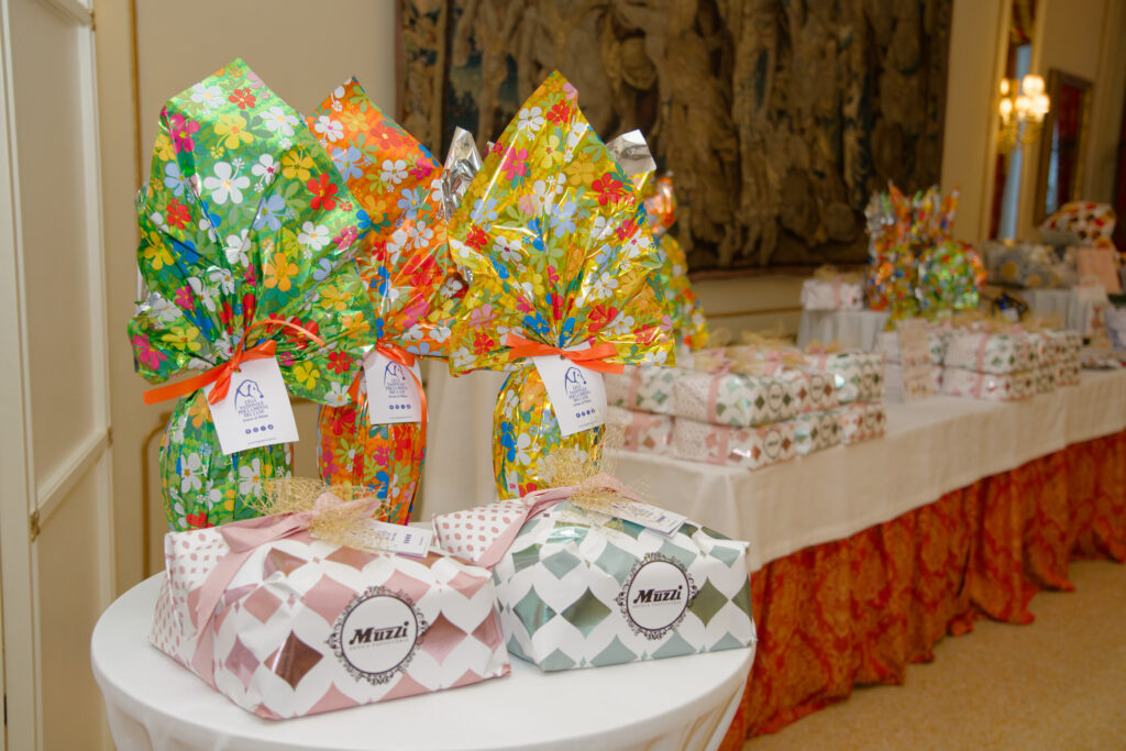 Colombe by Antica Pasticceria Alfonso Mussi e Uova by Dolciaria Luigia