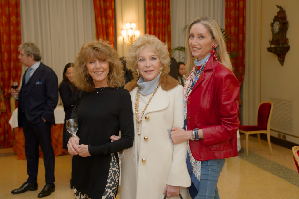 Niky Penati, Marinella Di Capua, Laura Morino