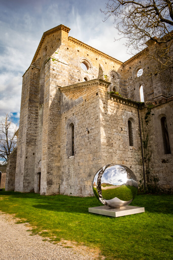 Helidon Xhixha_ Oltre le Mura_Venere_ph Michele Stanzione